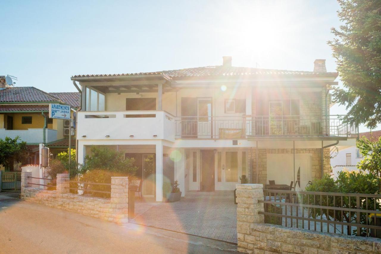 Apartments Jasna 1 Novigrad  ภายนอก รูปภาพ